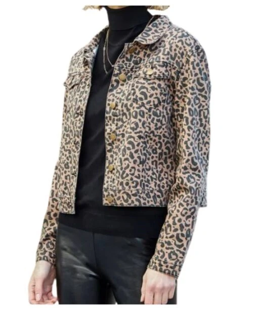 Charlie Paige Women's Leopard Jean Jacket -Outlet Everyday Chic Apparel Store 408176