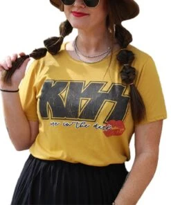 Ranch Swag Women's Kiss Me In The Dark Tee