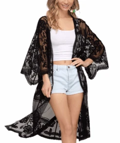 Cowpokes Bootique Women's Crochet Lace Kimono